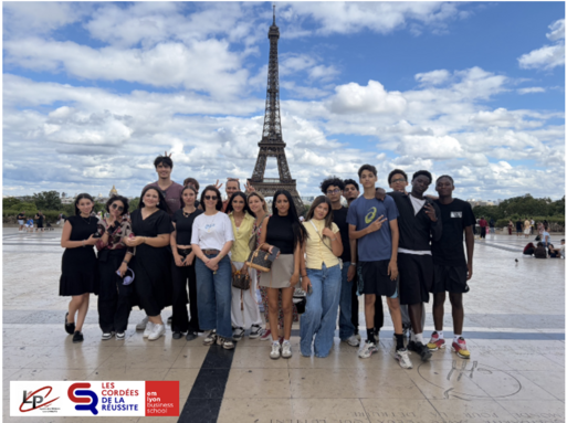 photo paris logo.png